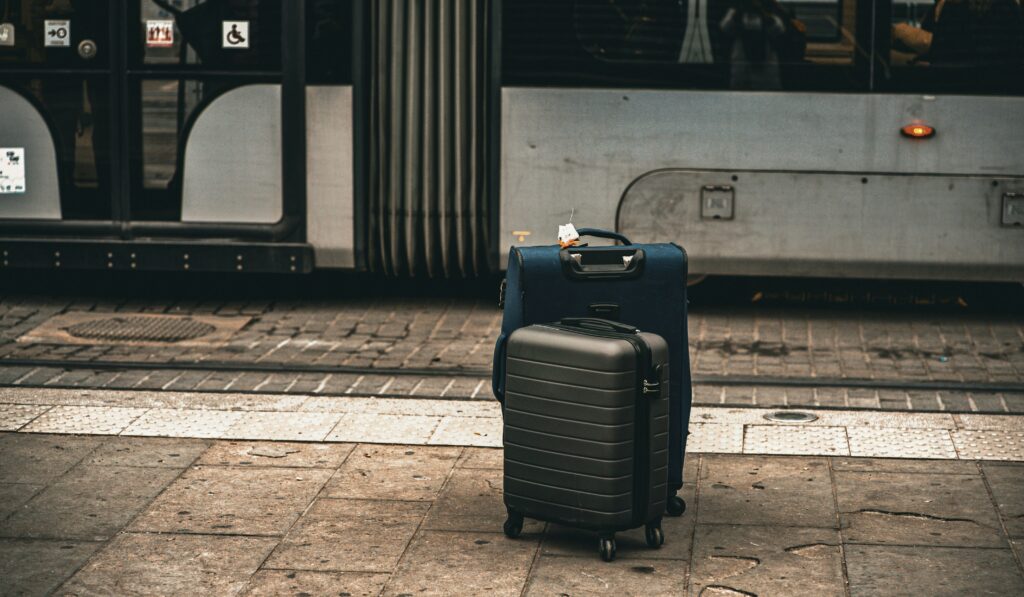 Mastering Air Travel: How to Navigate Baggage Fees and Regulations with Ease