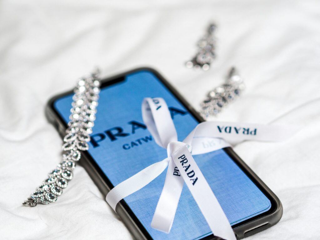 Top Luxury Gifts for Fashion Lovers