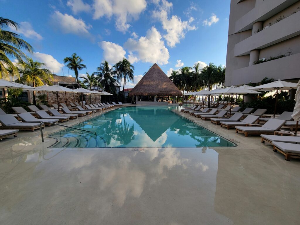 Marriott Bonvoy Guide: Best Hotels to Redeem Your Points
