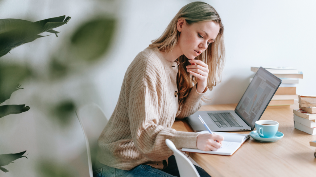 Best Tips to Improve Your Job Applications and Stand Out from the Crowd
